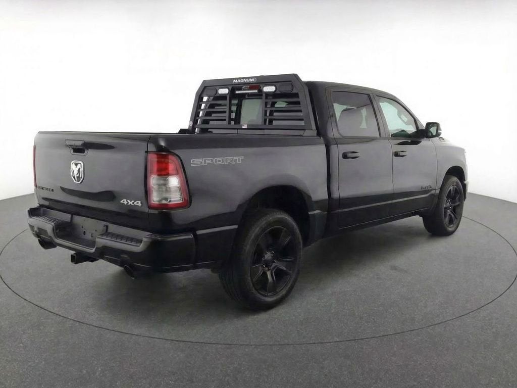 2021 RAM 1500 Big Horn Crew Cab 4x4 5'7" Box