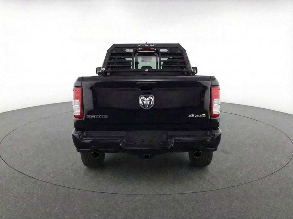 2021 RAM 1500 Big Horn Crew Cab 4x4 5'7" Box
