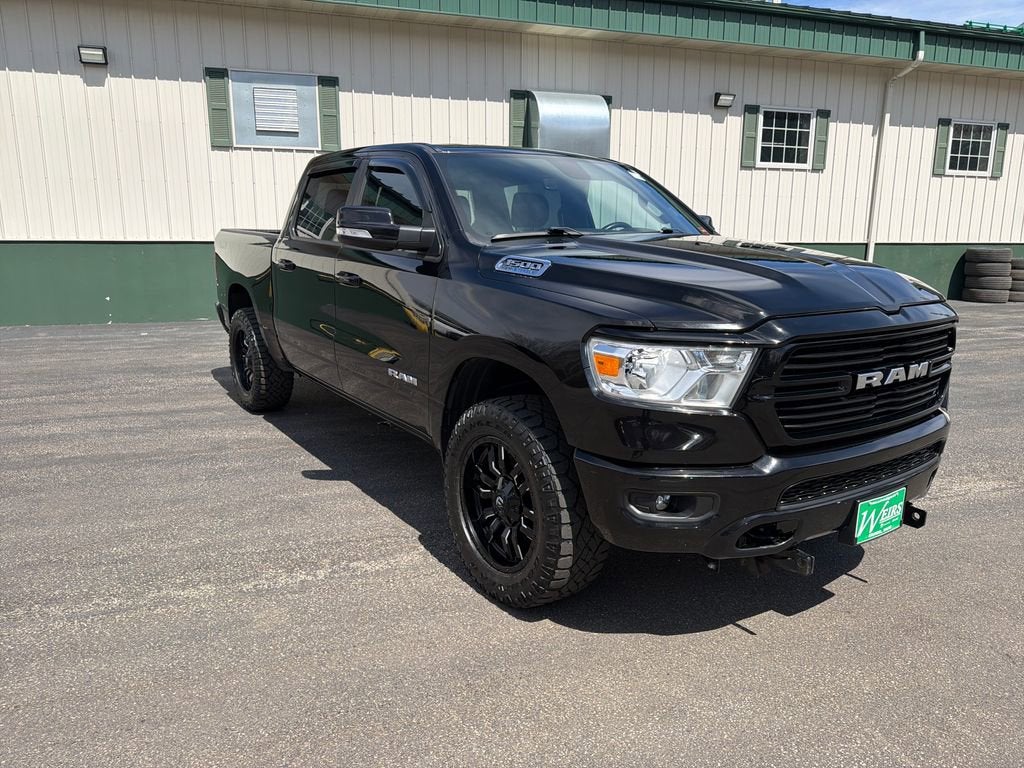2021 RAM 1500 Big Horn Crew Cab 4x4 5'7" Box