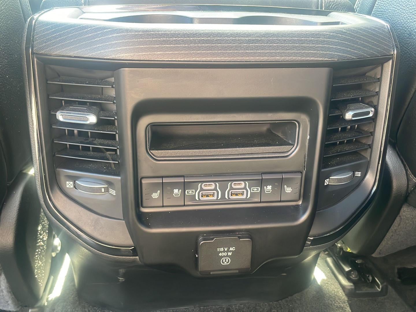 2023 RAM 1500 Limited Crew Cab 4x4 5'7" Box