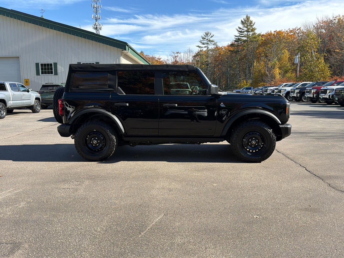 2022 Ford Bronco Base