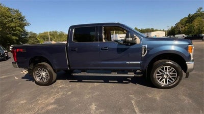 2017 Ford Super Duty F-250 SRW Lariat