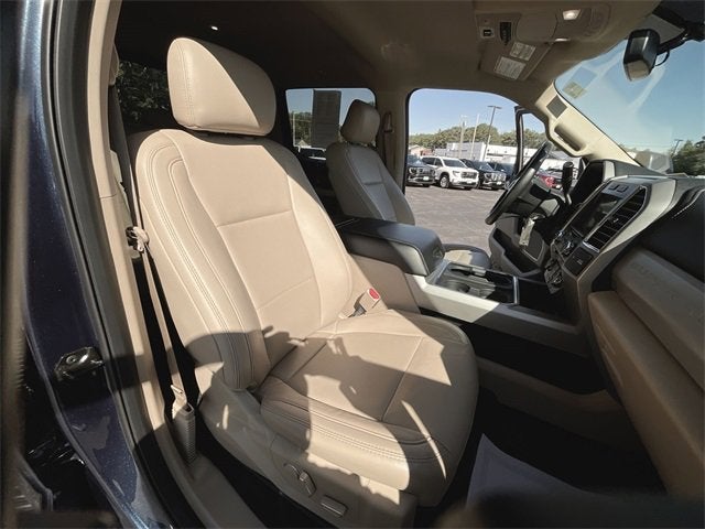 2017 Ford Super Duty F-250 SRW Lariat