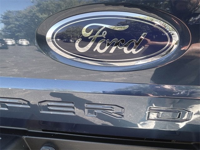 2017 Ford Super Duty F-250 SRW Lariat