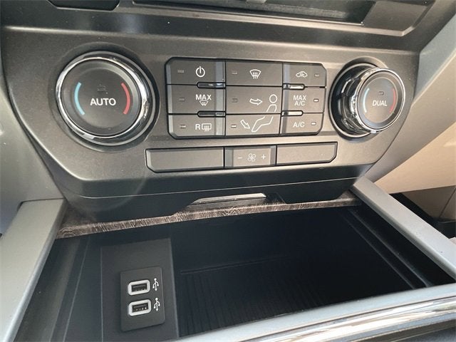 2017 Ford Super Duty F-250 SRW Lariat