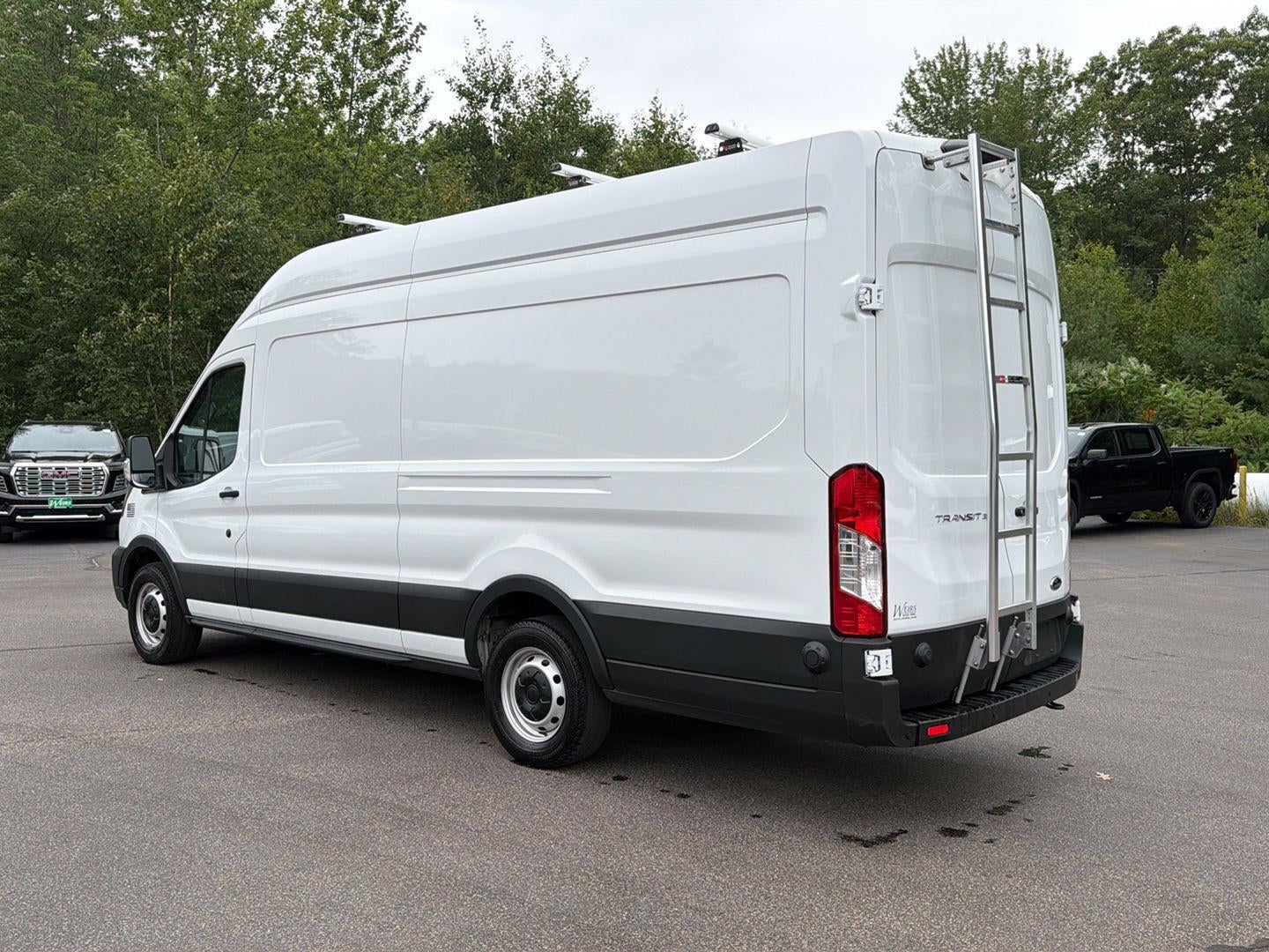 2024 Ford Transit-350 Cargo Van T-350 148" EL Hi Rf 9500 GVWR RWD