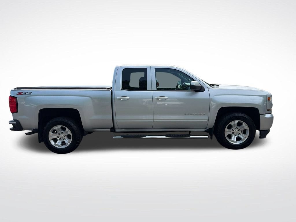 2018 Chevrolet Silverado 1500 LT Z71 - Photo 13