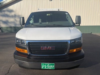 2022 GMC Savana Cutaway 3500 Gas
