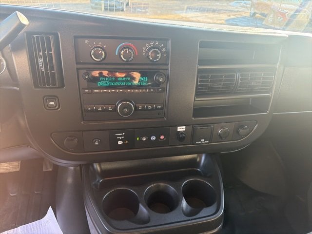 2022 GMC Savana Cutaway 3500 Gas