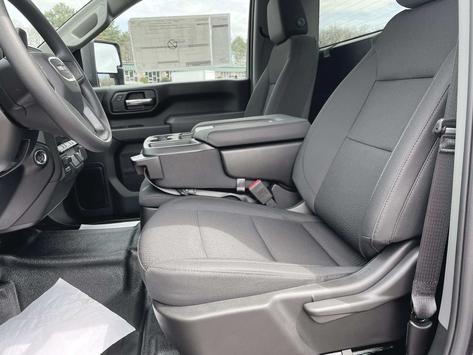 2025 GMC Sierra 3500 HD Pro