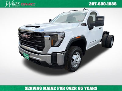 2026 GMC Sierra 3500 HD Chassis Cab Pro