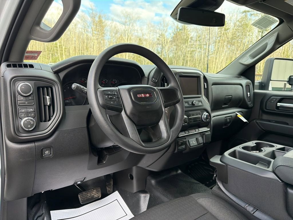 2026 GMC Sierra 3500 HD Chassis Cab Pro