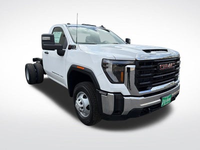 2026 GMC Sierra 3500 HD Chassis Cab Pro