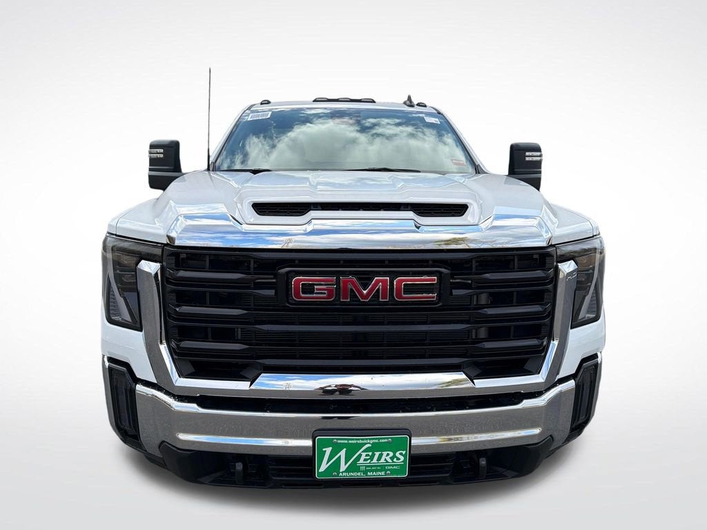 2026 GMC Sierra 3500 HD Chassis Cab Pro