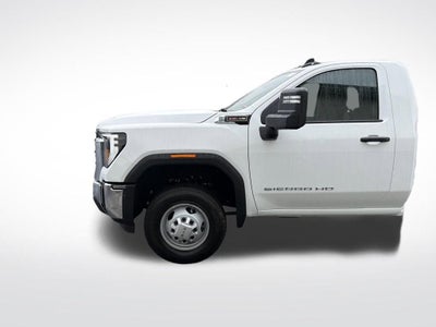 2026 GMC Sierra 3500 HD Chassis Cab Pro