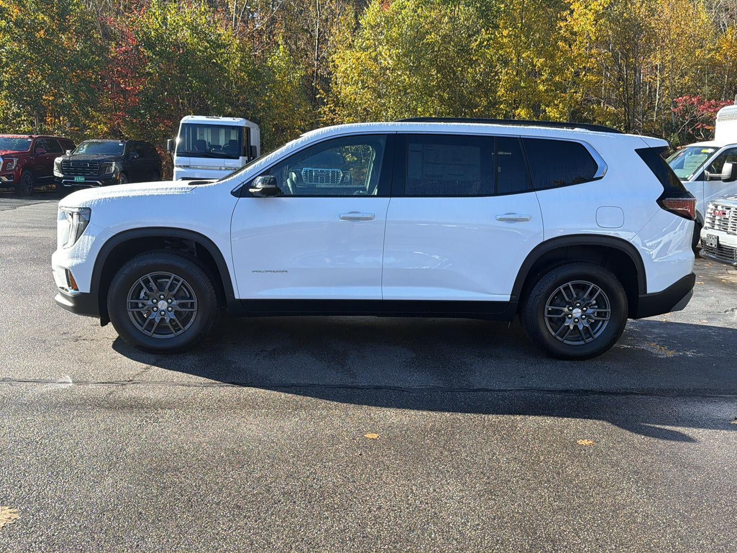 2027 GMC Acadia Elevation