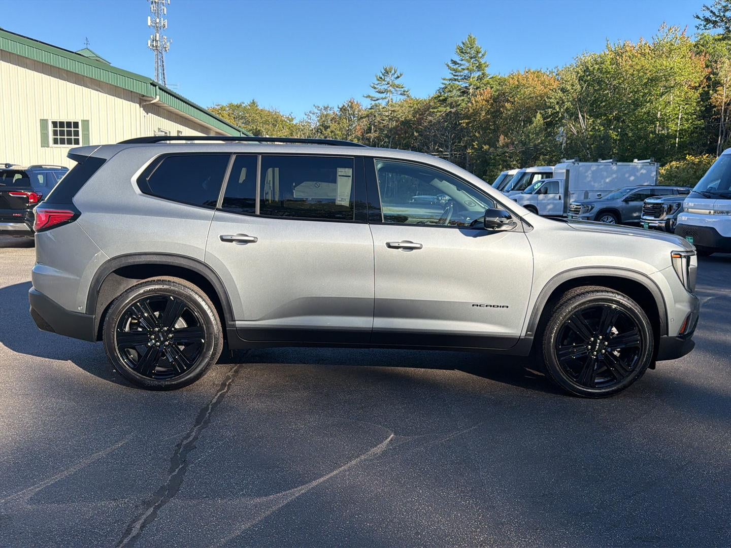 2027 GMC Acadia Elevation