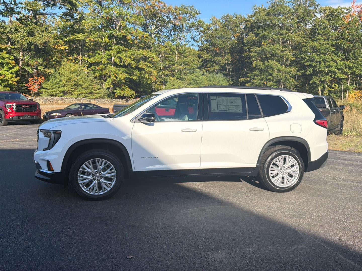 2027 GMC Acadia Elevation