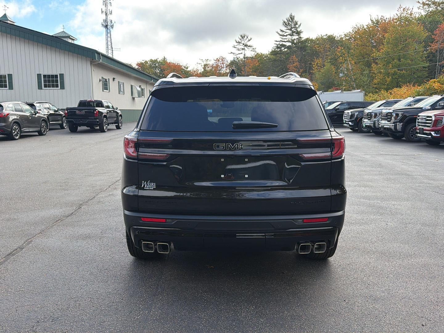 2027 GMC Acadia Elevation