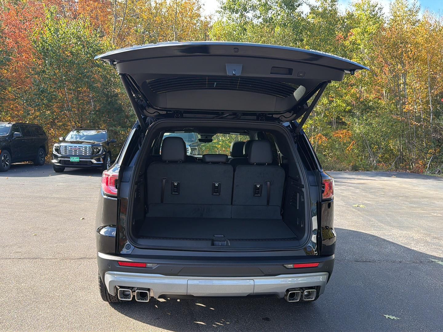2027 GMC Acadia Elevation
