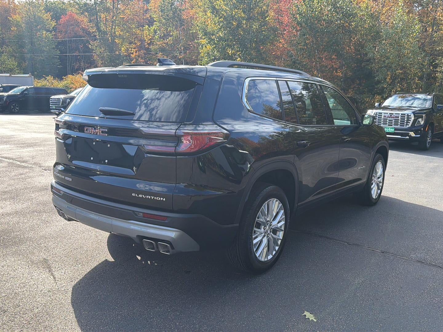 2027 GMC Acadia Elevation