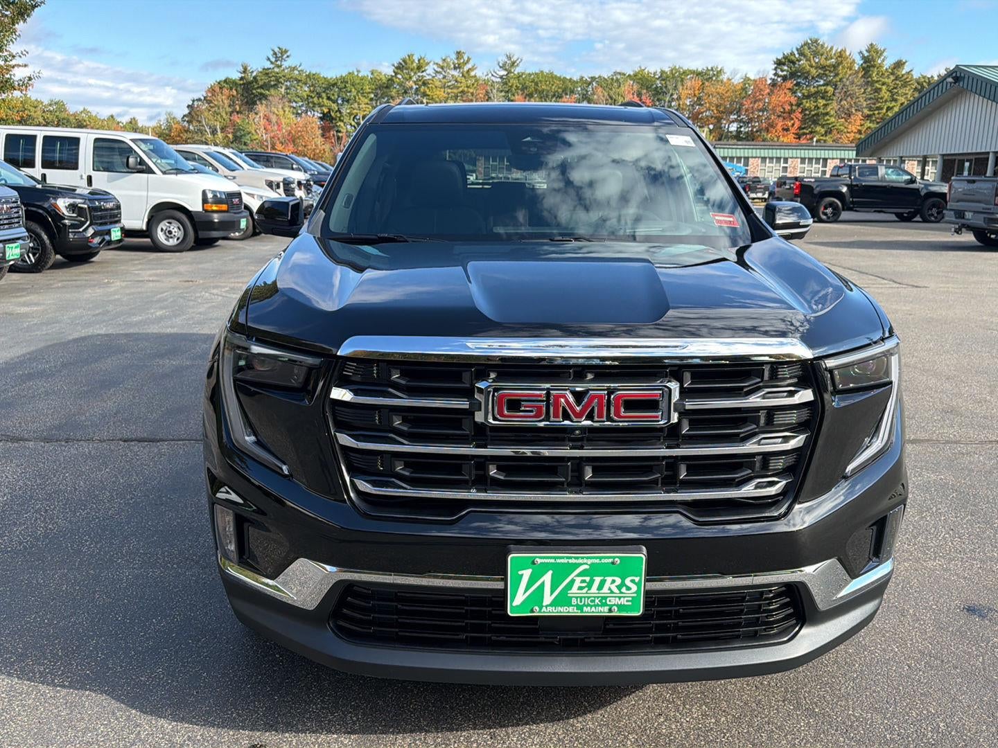 2027 GMC Acadia Elevation