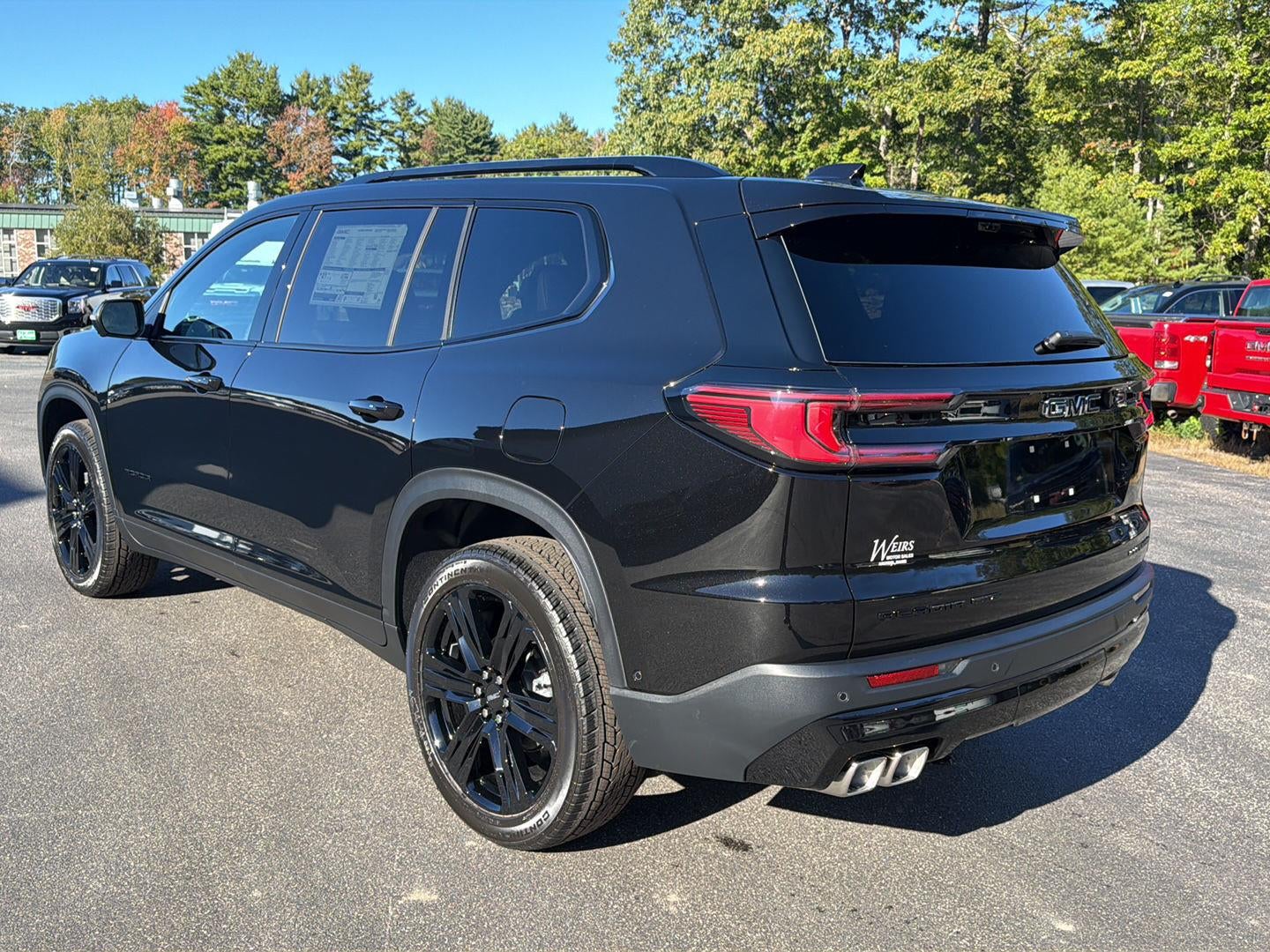 2027 GMC Acadia Elevation