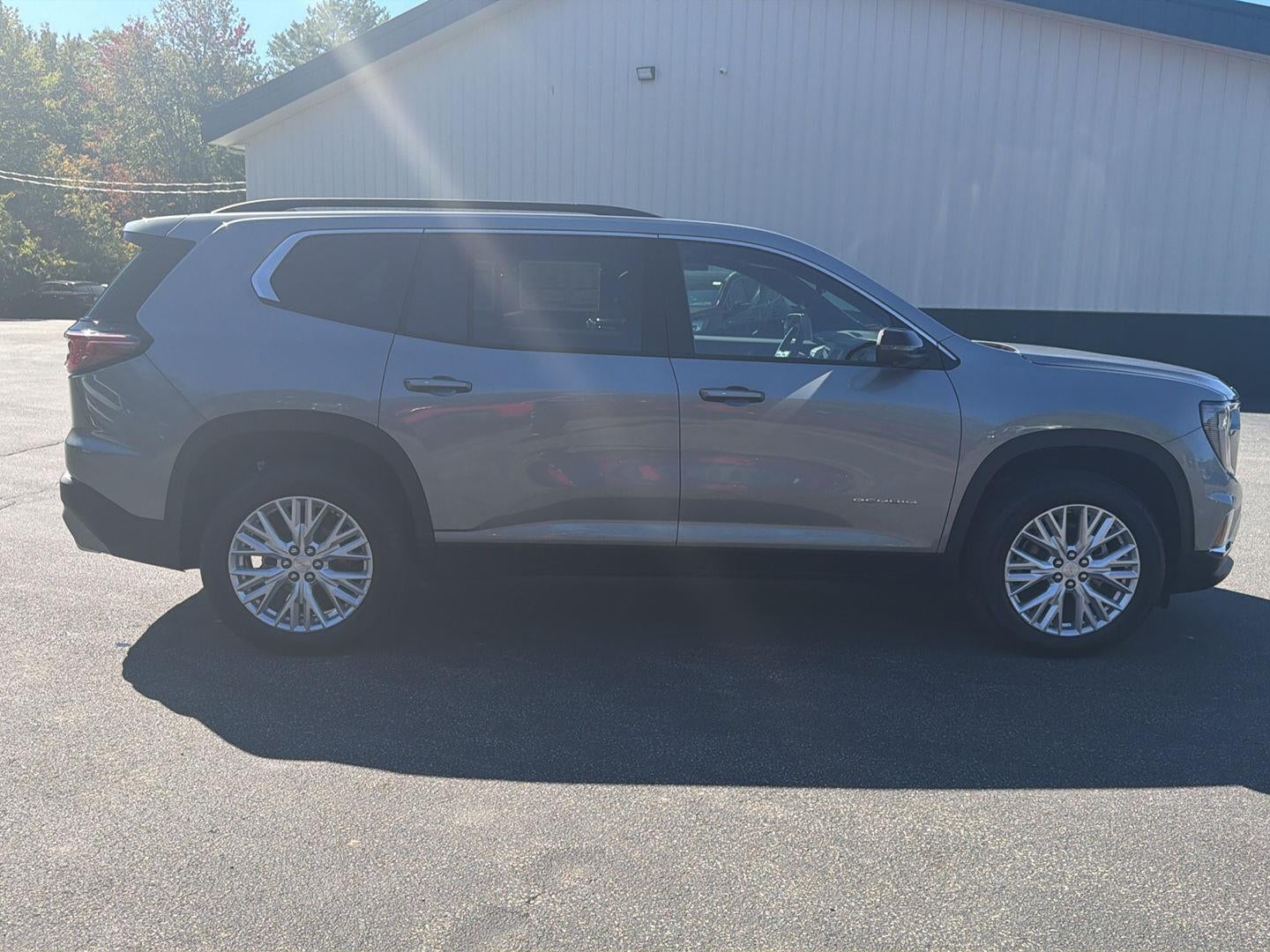 2027 GMC Acadia Elevation