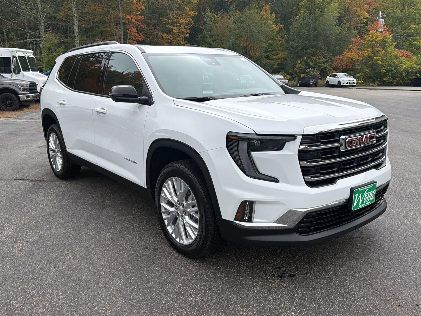 2027 GMC Acadia Elevation