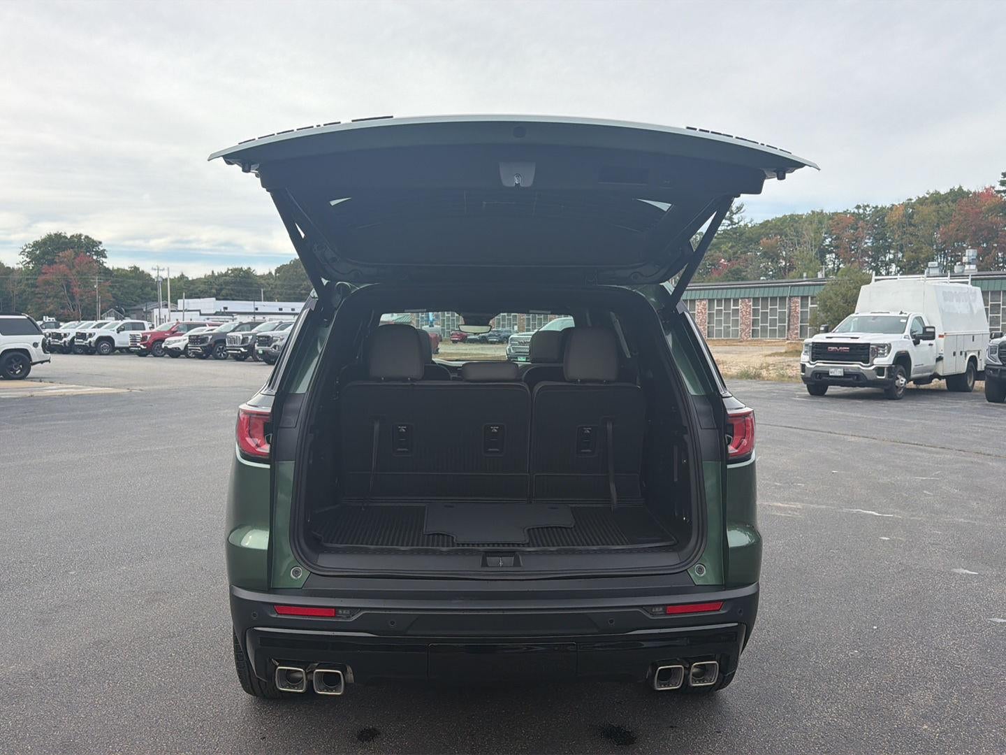 2027 GMC Acadia Elevation