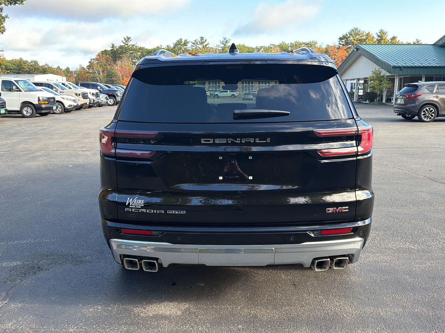2027 GMC Acadia Denali