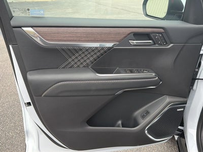2027 GMC Acadia Denali