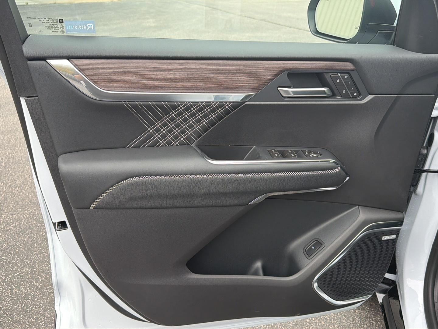 2027 GMC Acadia Denali