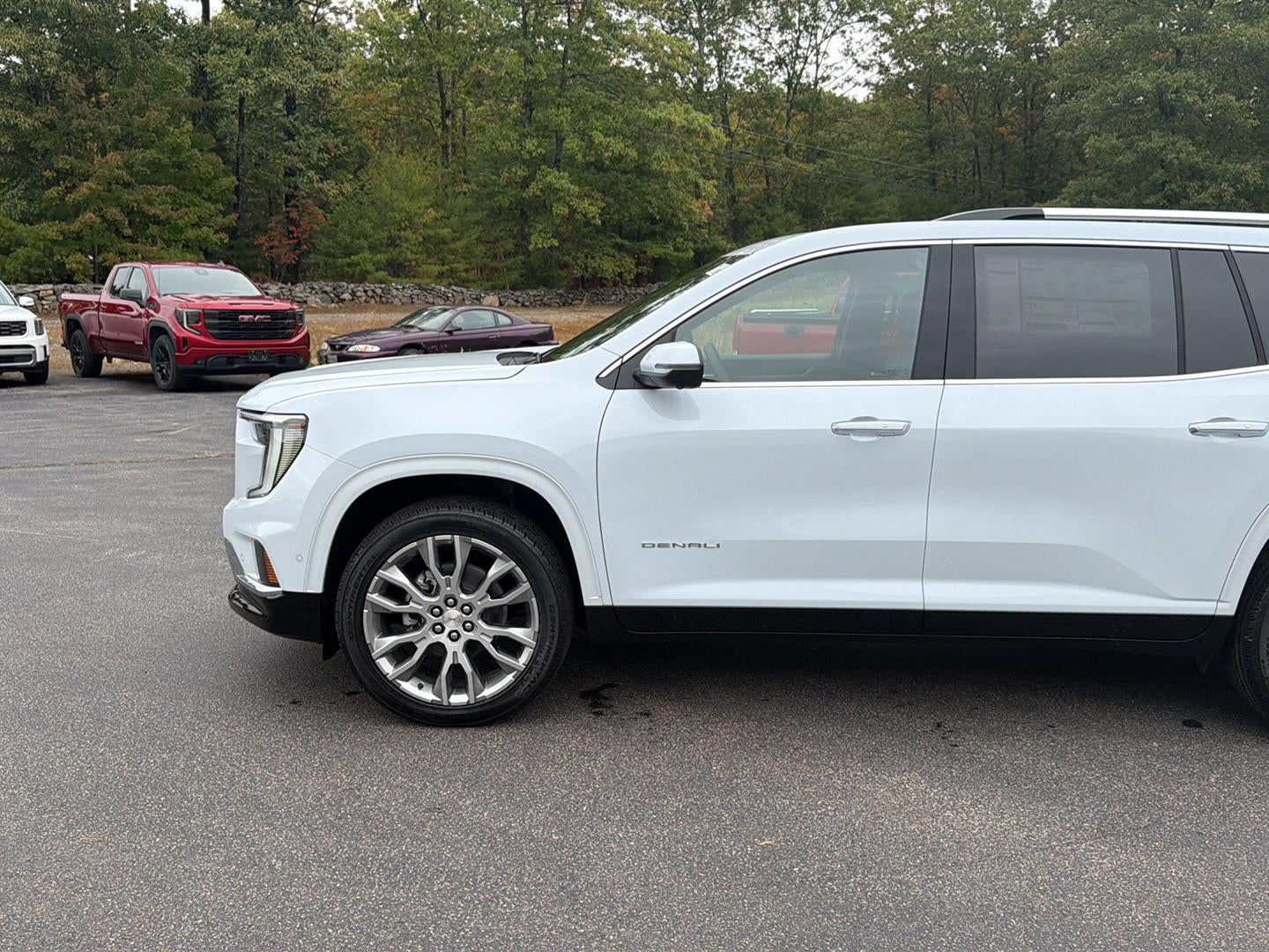 2027 GMC Acadia Denali