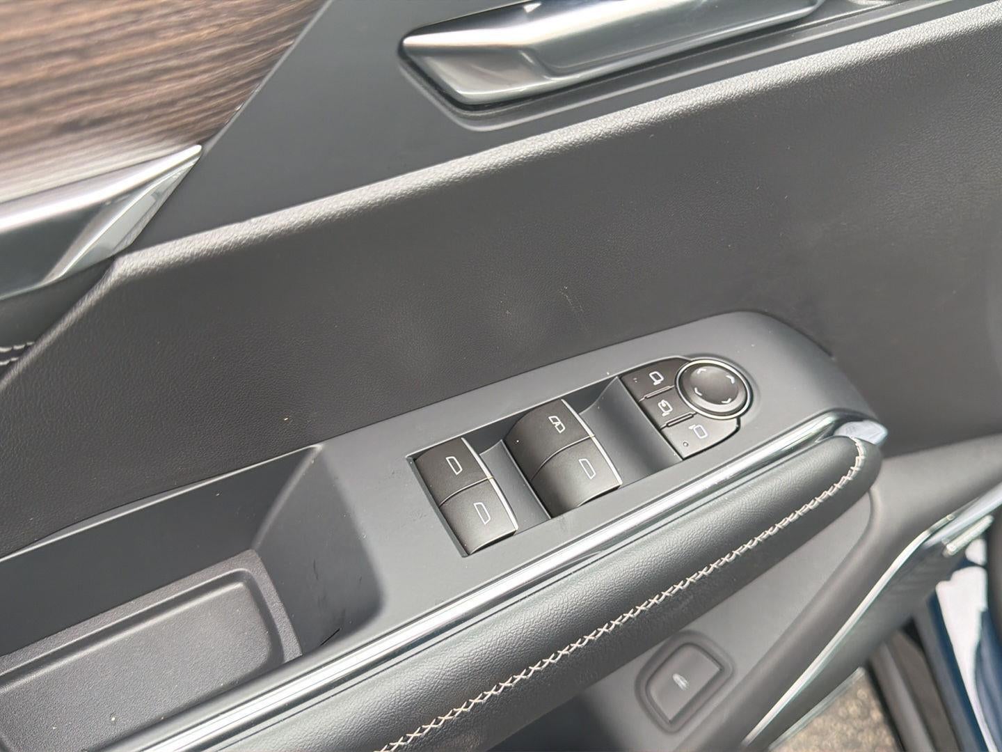 2027 GMC Acadia Denali