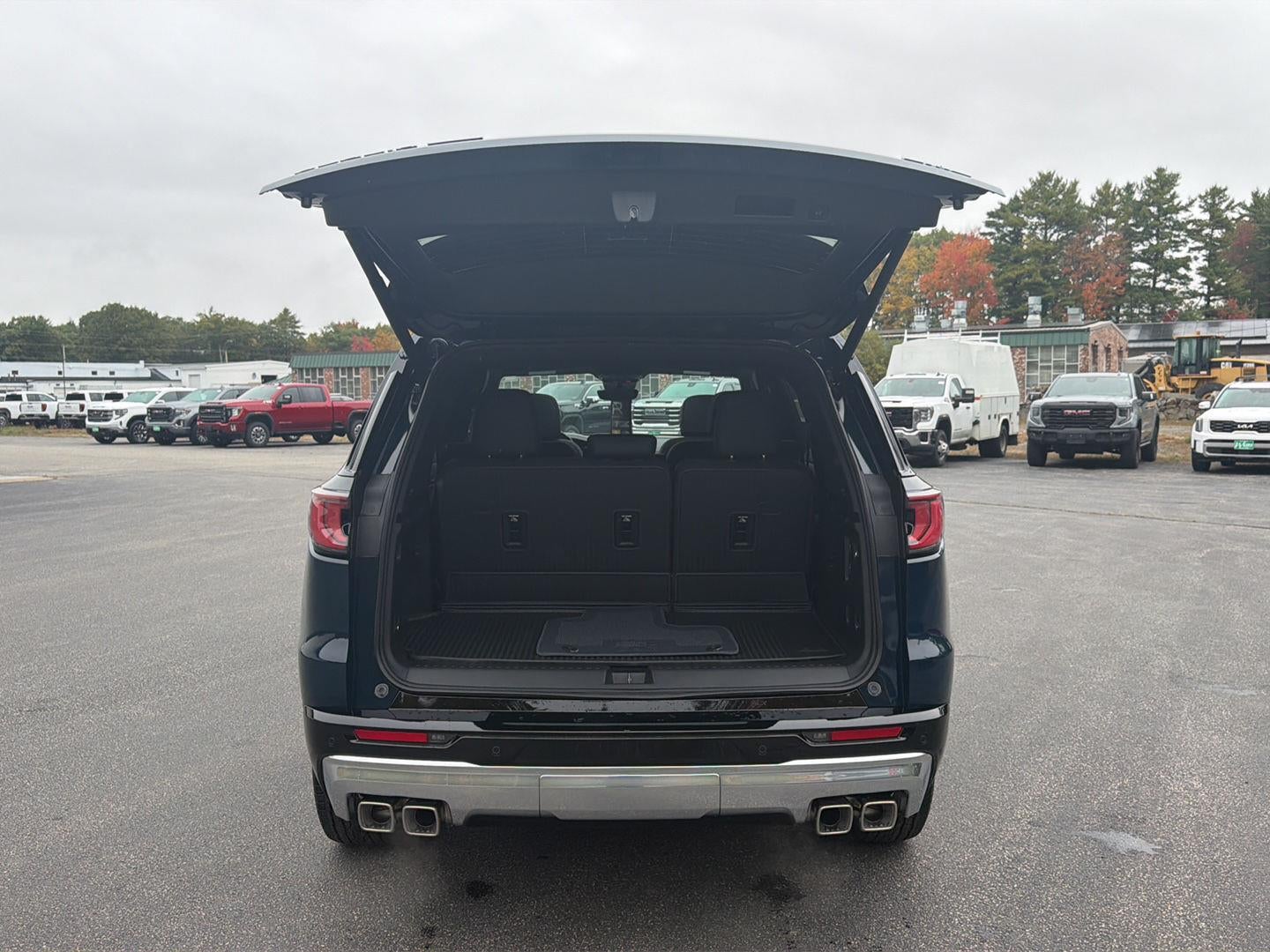 2027 GMC Acadia Denali