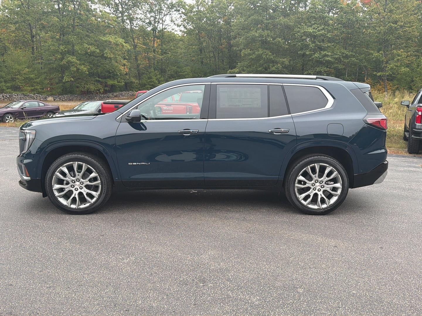 2027 GMC Acadia Denali
