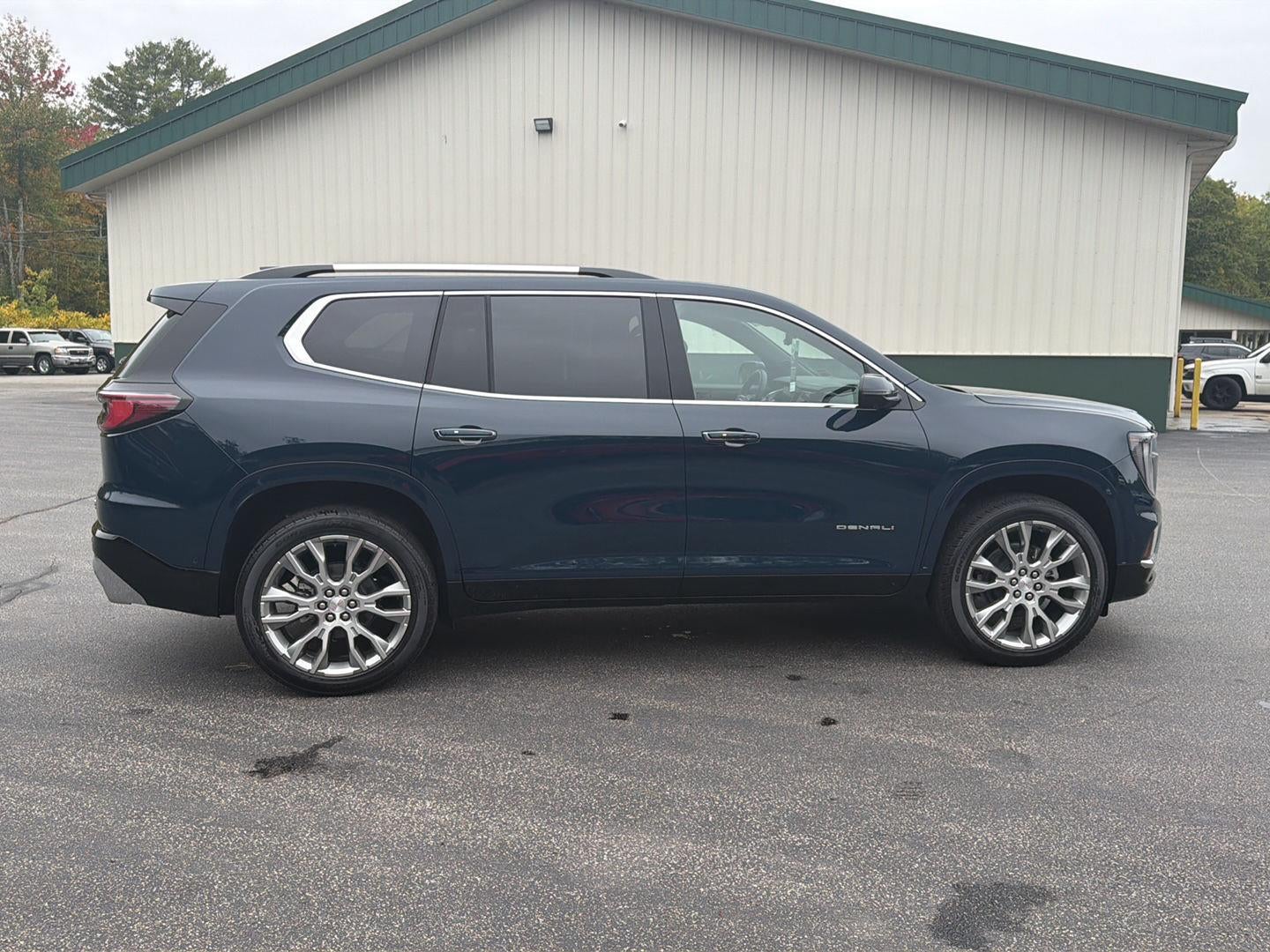 2027 GMC Acadia Denali
