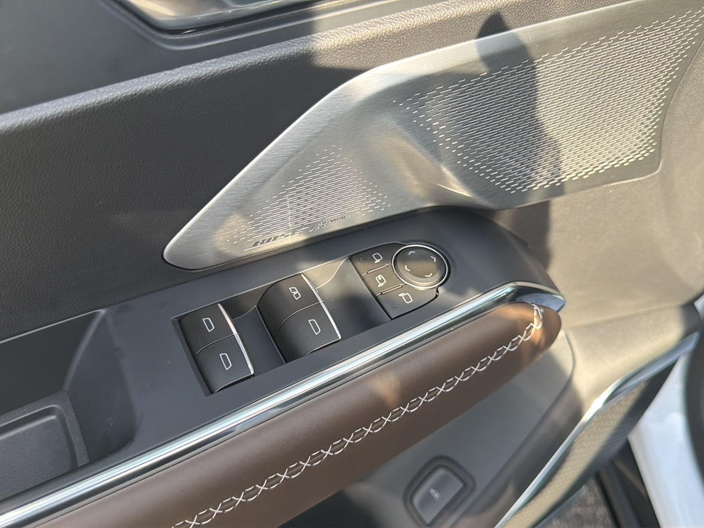 2027 GMC Acadia Denali Ultimate