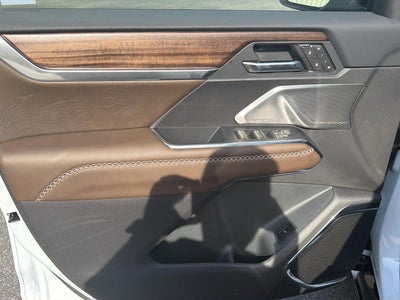 2027 GMC Acadia Denali Ultimate