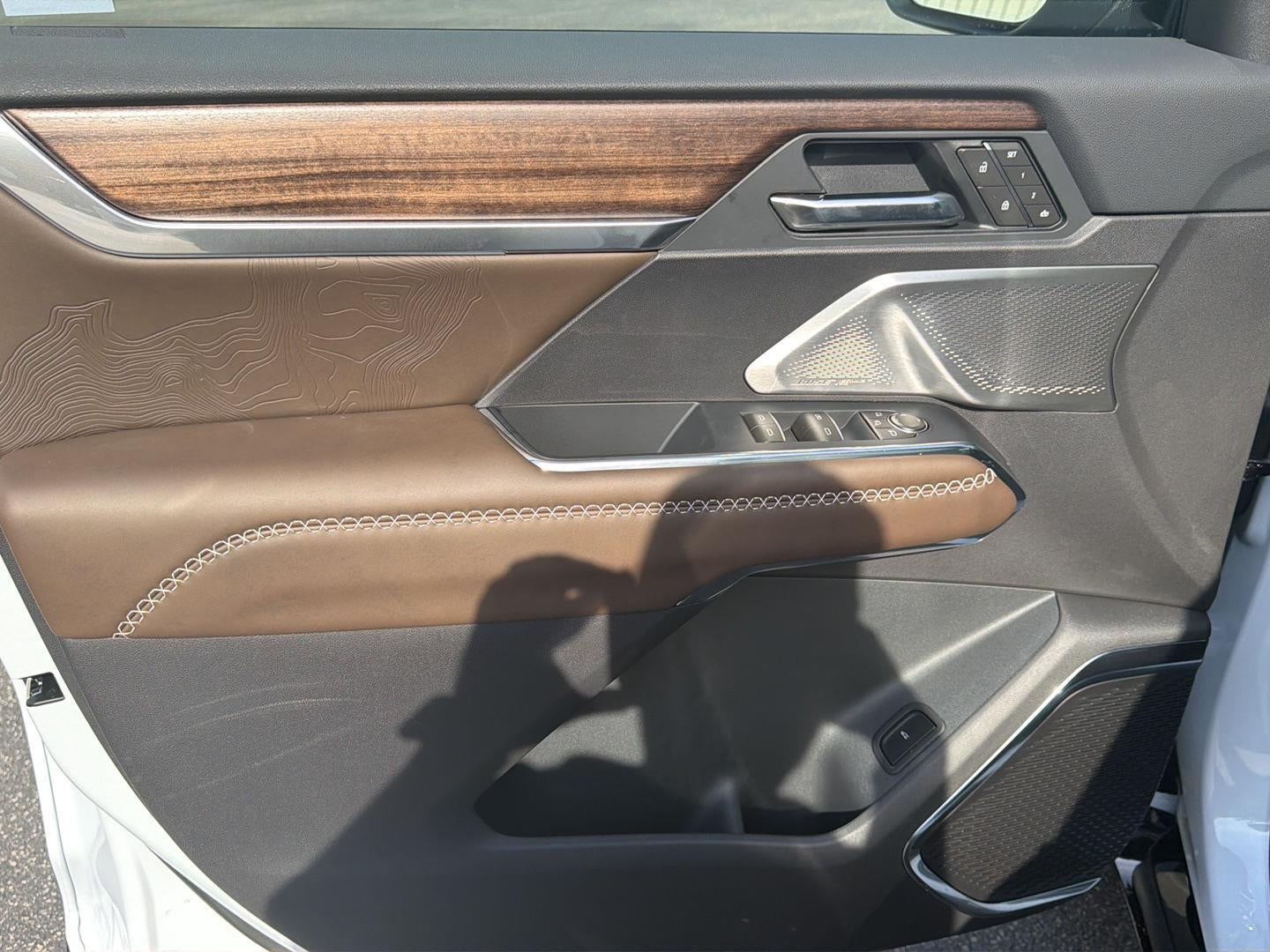 2027 GMC Acadia Denali Ultimate