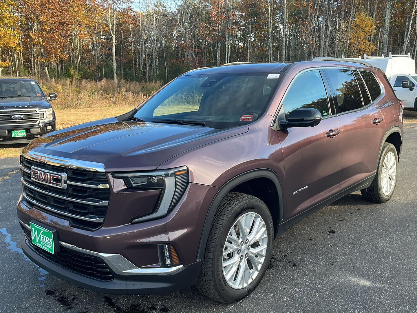2024 GMC Acadia Elevation