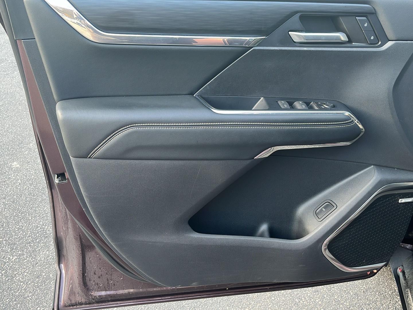 2024 GMC Acadia Elevation