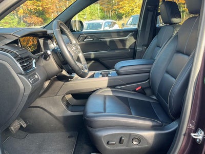 2024 GMC Acadia Elevation