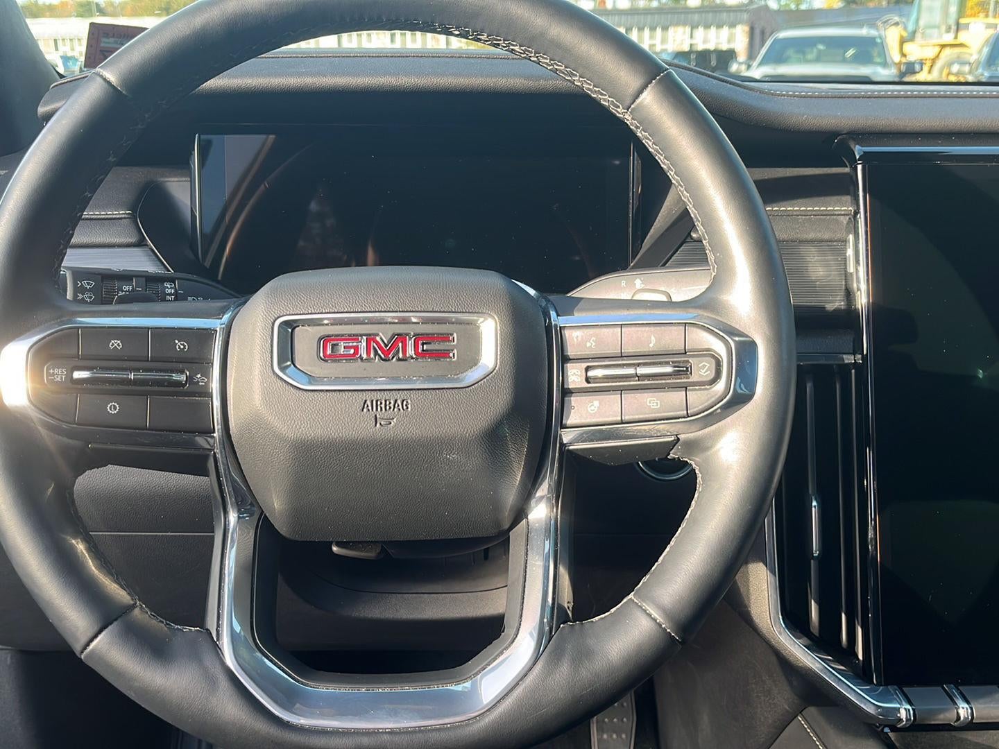 2024 GMC Acadia Elevation