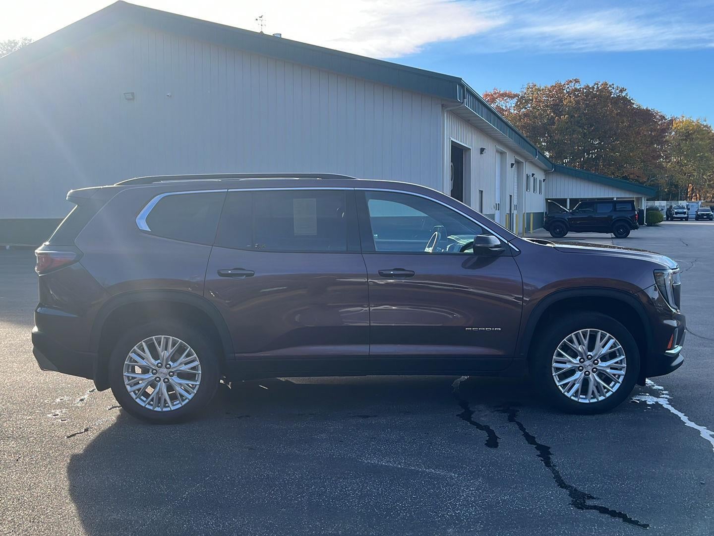 2024 GMC Acadia Elevation
