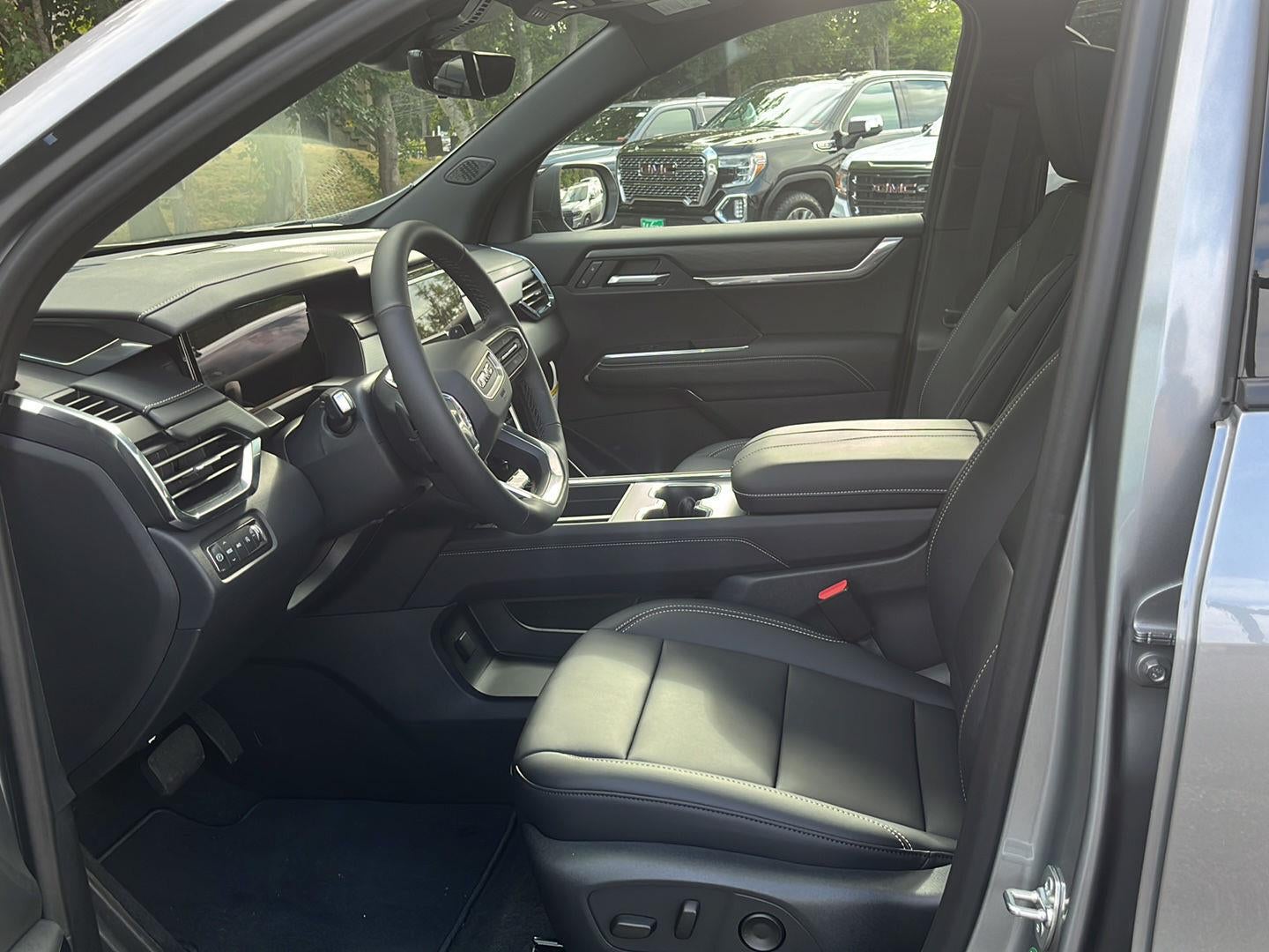 2026 GMC Acadia Elevation - Photo 11