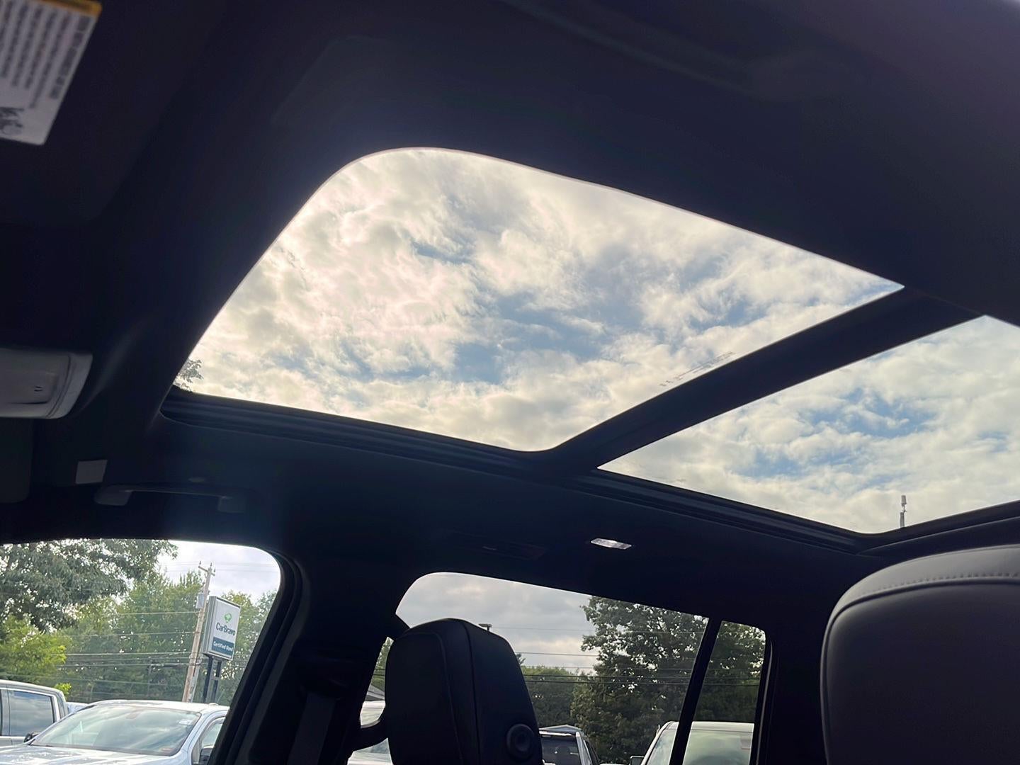 2026 GMC Acadia Elevation - Photo 12