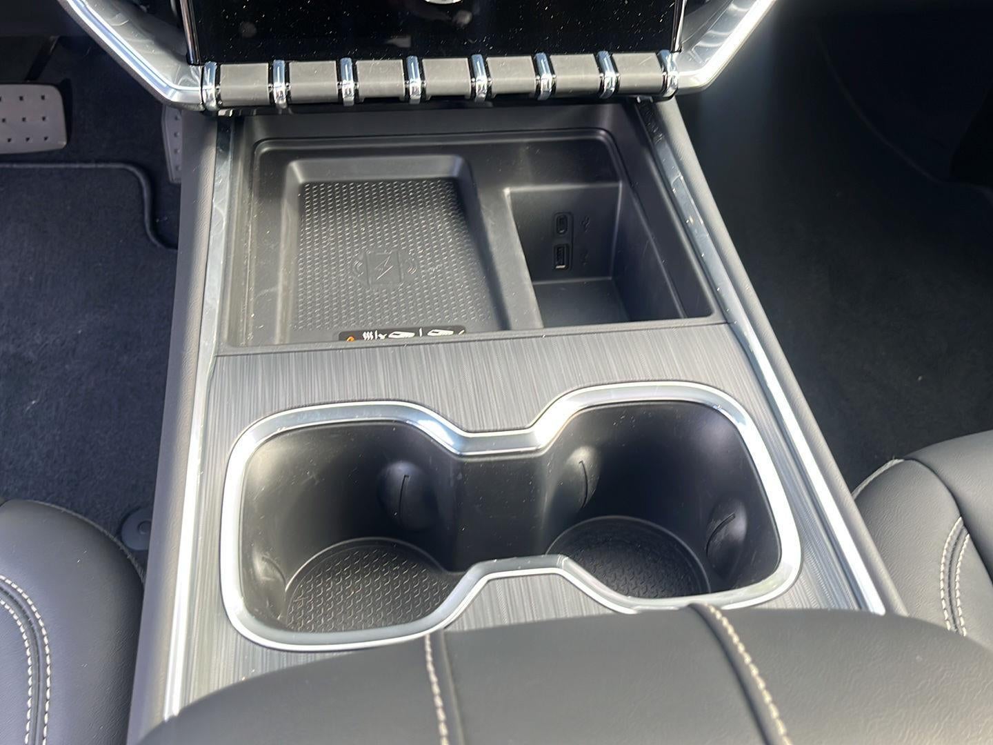 2026 GMC Acadia Elevation - Photo 21