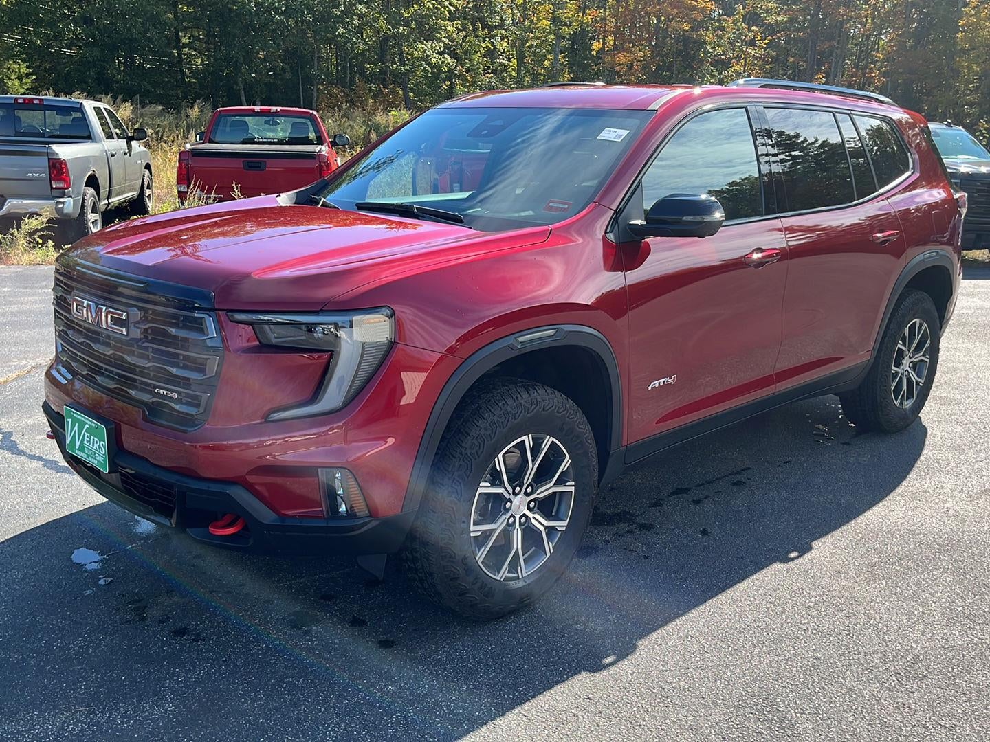 2025 GMC Acadia AT4